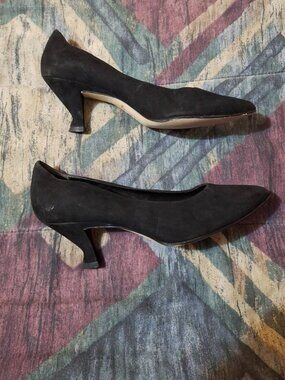 Bata Black Leather Pumps Kitten Heel Size 8 Made in Brazil